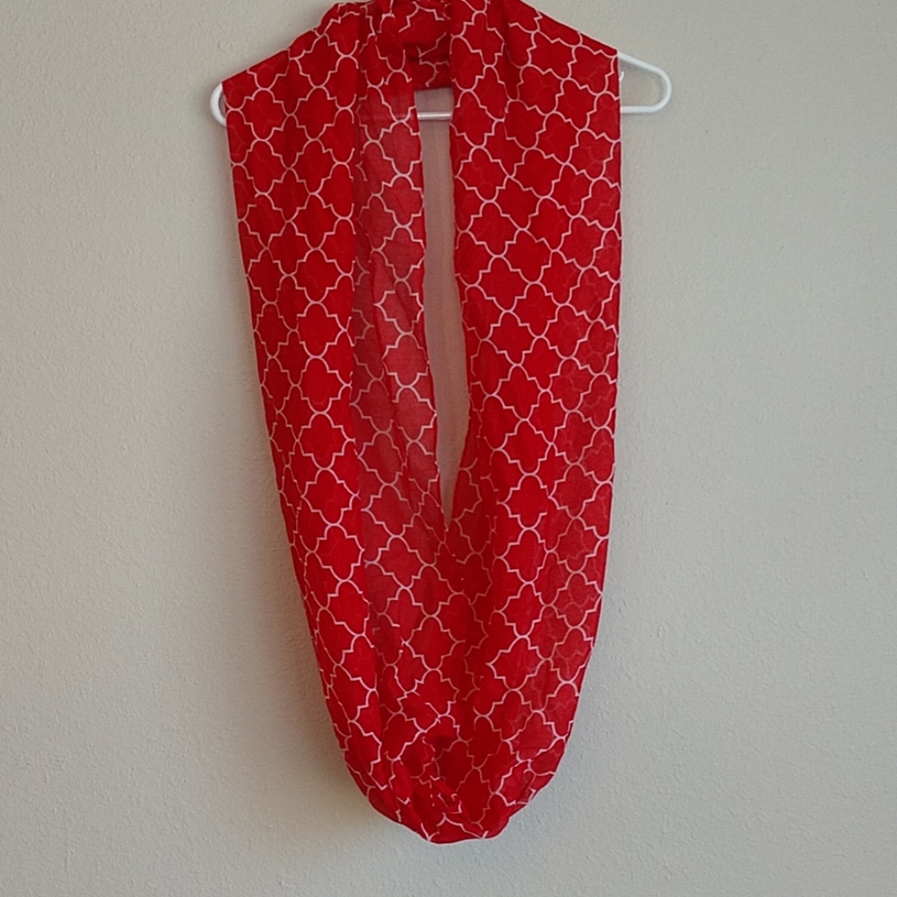 Red Quatrefoil Infinity Scarf